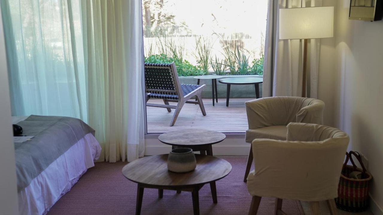 Casagrande Hotel & Beach Club Хосе-Игнасио Экстерьер фото A room at the hotel