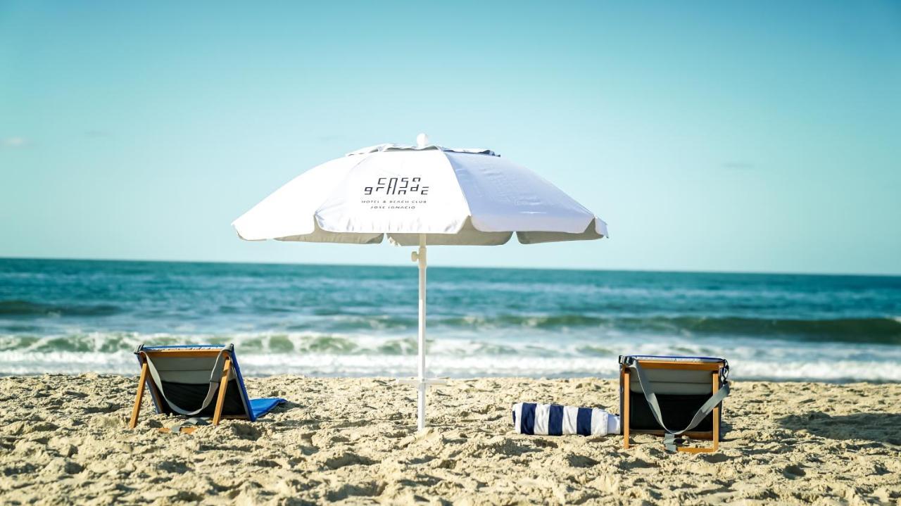 Casagrande Hotel & Beach Club Хосе-Игнасио Экстерьер фото Beach umbrella